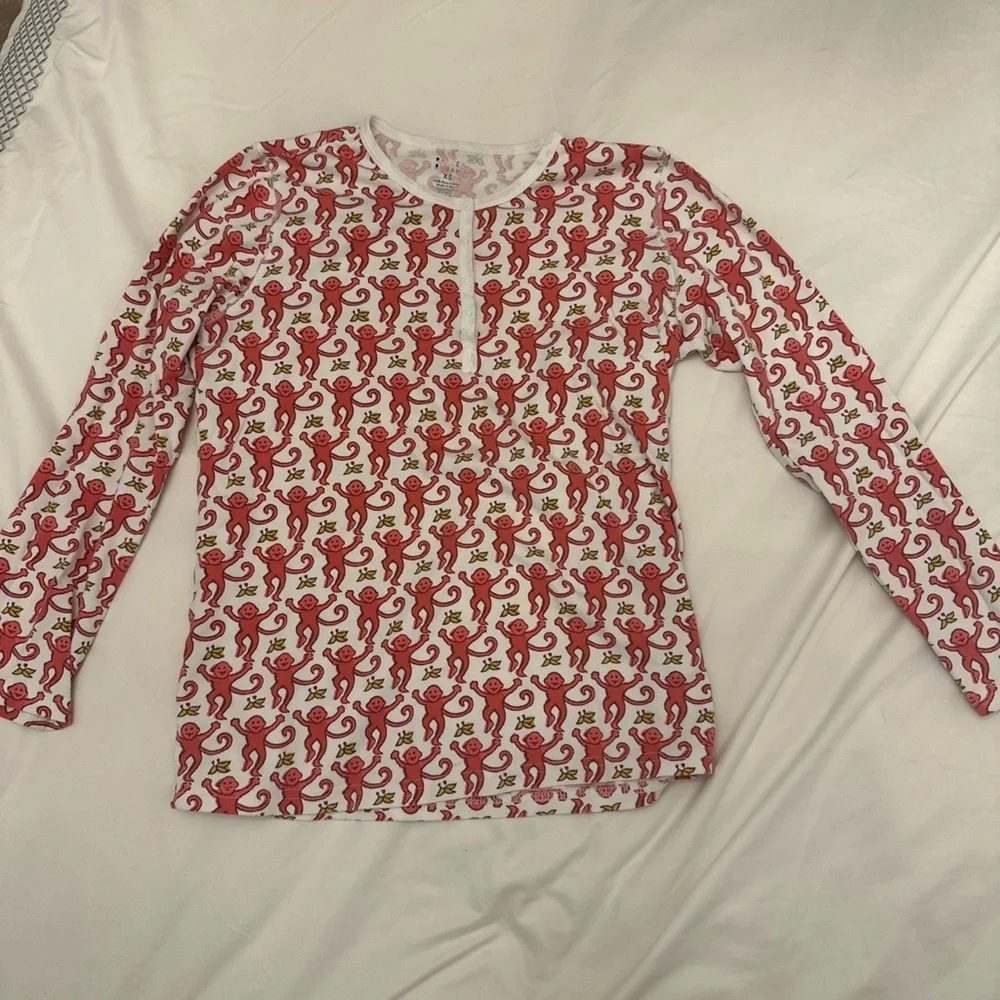 Roller rabbit pajamas - Picture 3 of 3